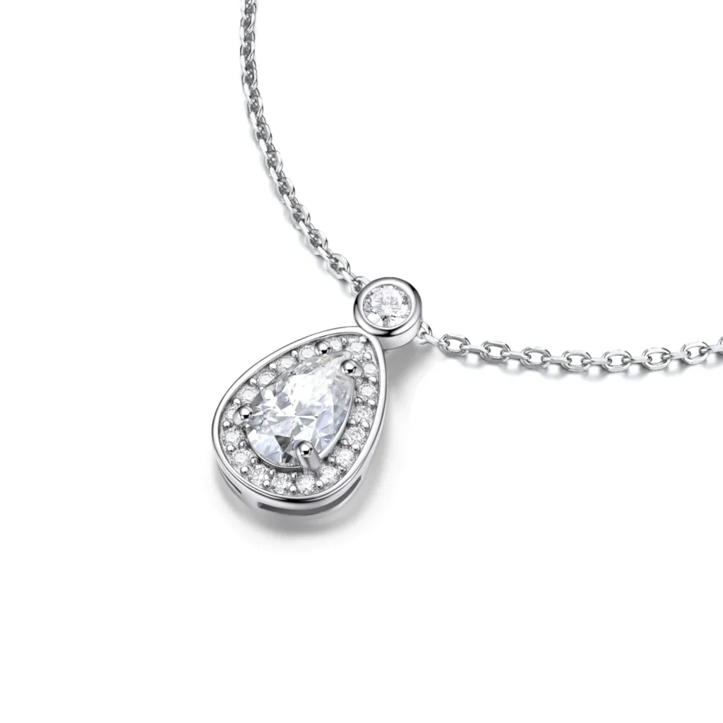 MomentWish heart necklace for women with a halo pendant and heart-shaped simulated moissanite