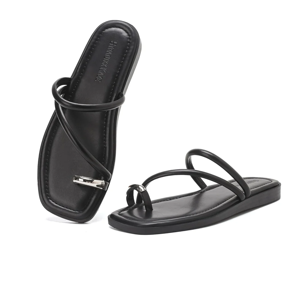 Stratuxx Kaze women's toe ring flat sandals in a strappy slide style